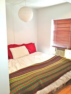 Rented by Rapid Realty Cobble Hill | media 14