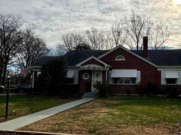 2756 Avenel Ave SW, Roanoke, VA 24015