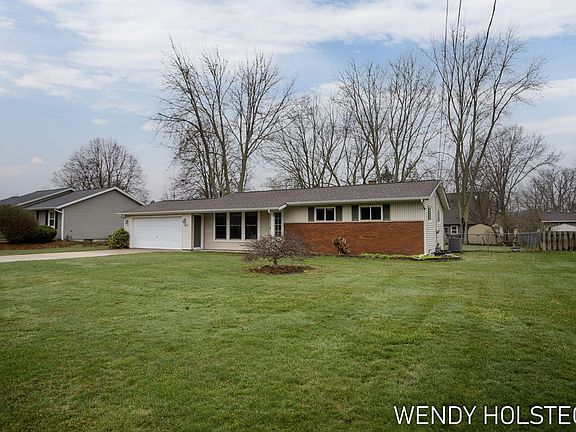 2nd image of 306 N 145th Ave