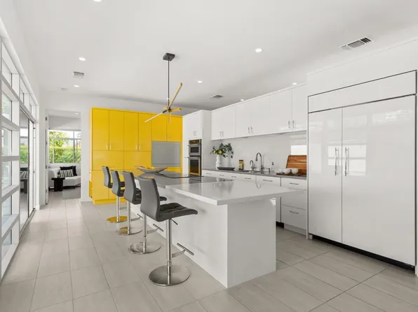 48674 Vista Viejo Dr, Palm Desert, CA 92260