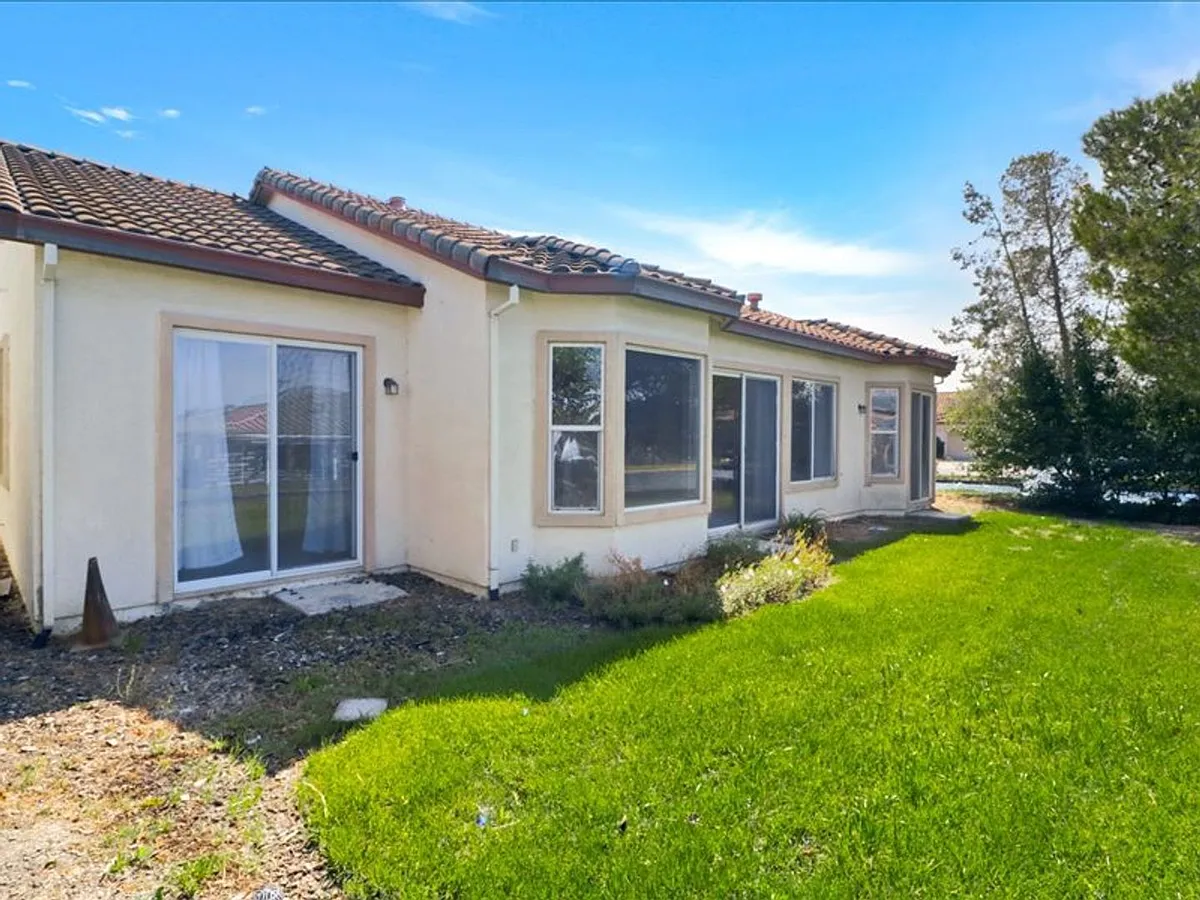 Building Photo - 507 Arlington Dr
