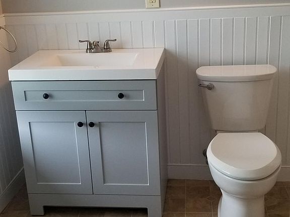 5th image of 48 Byron Ave #1