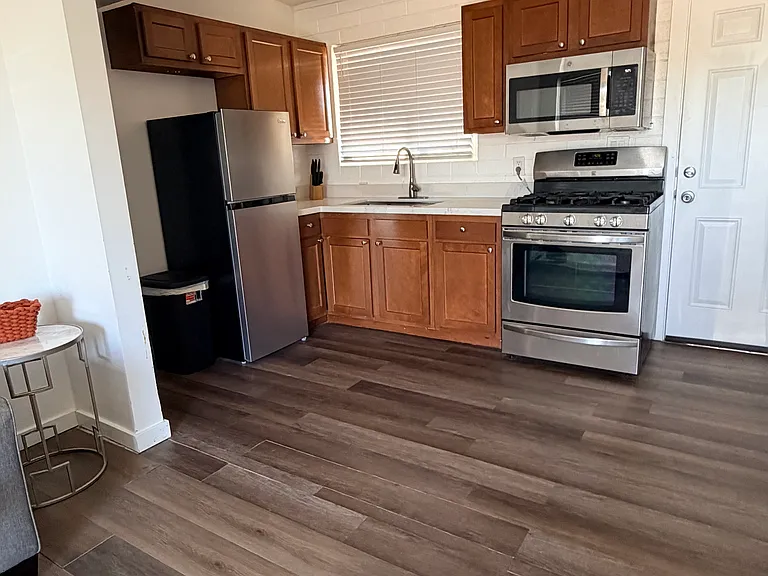 428 Reizen Dr — Photo 5