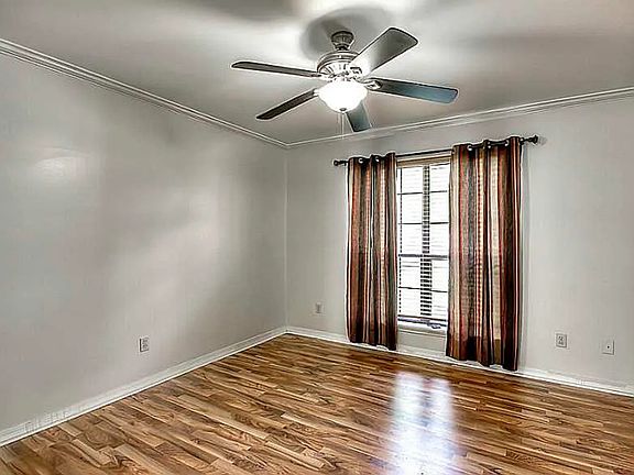 5th image of 103 Lakewood Point Dr