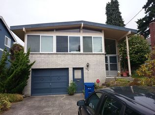 3926 SW Kenyon St, Seattle, WA 98136