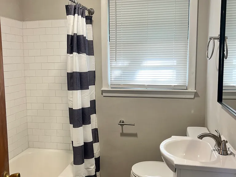 217 Hillcrest Dr — Photo 10