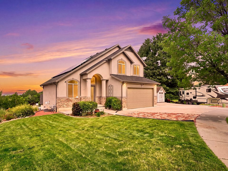 1st image of 1126 E Benchview Dr
