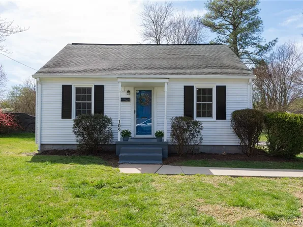 109 E Magruder St, Sandston, VA 23150