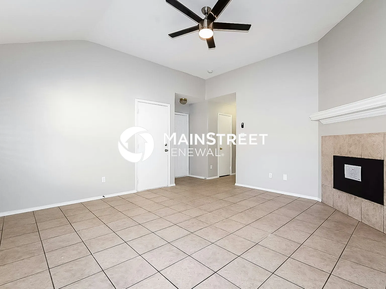 1215 S Oak Cliff Blvd — Photo 4