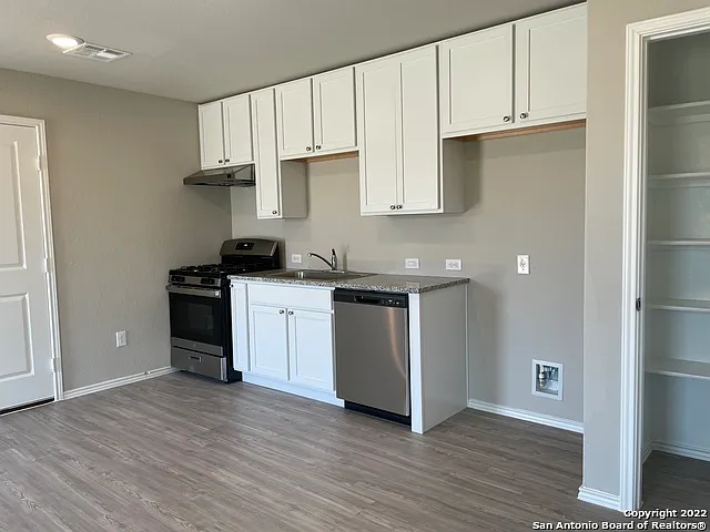 8256 Piedra Medina — Photo 4