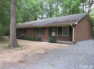 1023 Willow Dr, Chapel Hill, NC 27517