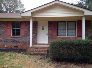 155 Roberts Rd, Covington, GA 30016