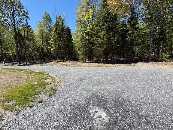 2nd image of 319 Shore Road