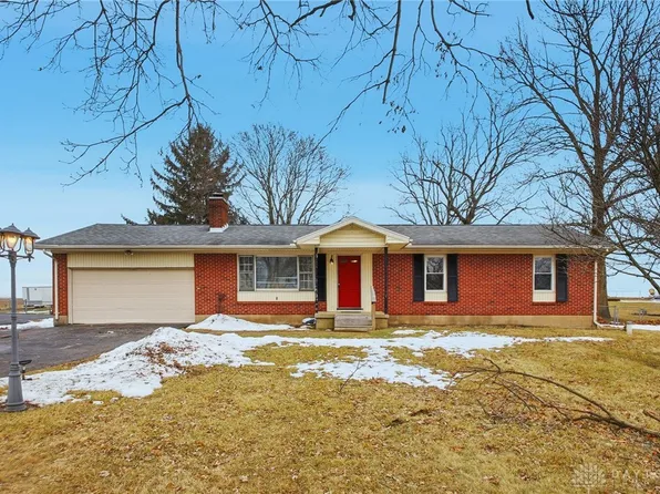 4500 Bosart Rd, Springfield, OH 45503