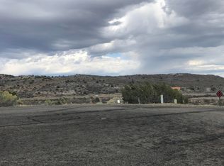 15631 E Rough Rider Rdg, Mayer, AZ 86333