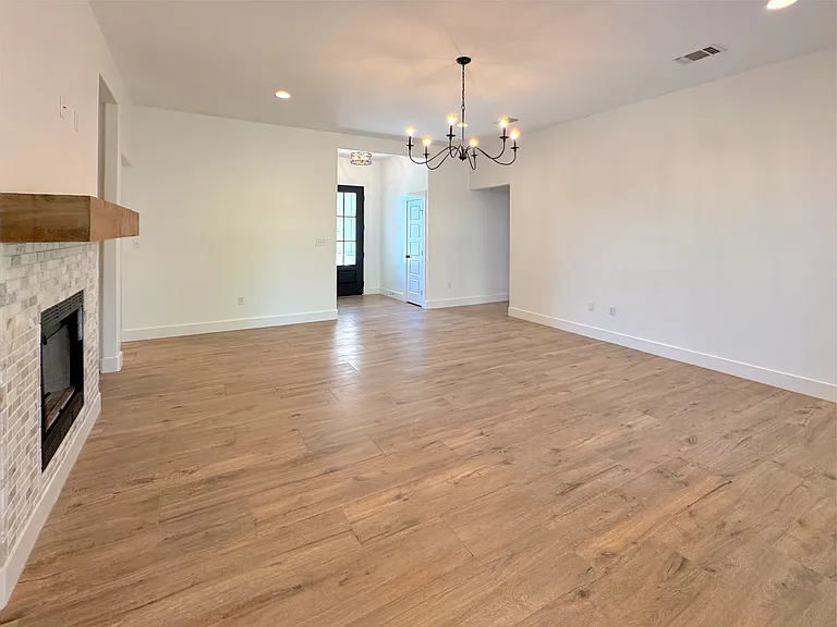 5941 Merrick St — Photo 13