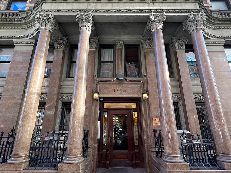 105 E 15th St #47 — Photo 9
