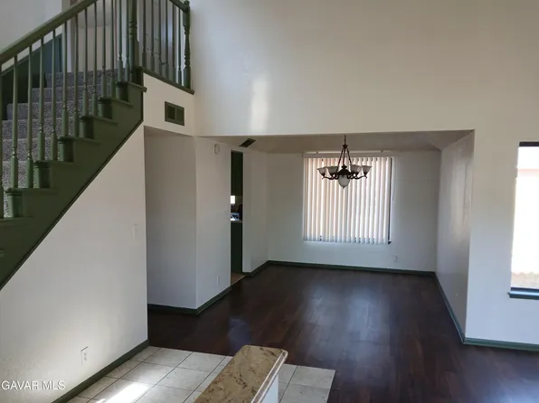 44603 Grove Ln, Lancaster, CA 93534