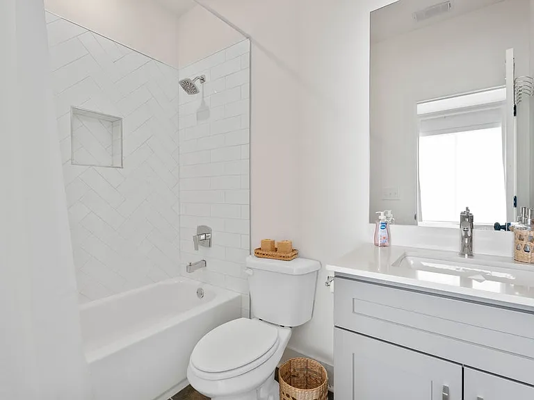697 Pryor St SW — Photo 17