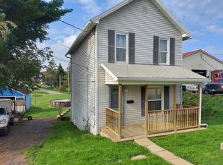 122 Maple St, Franklin, PA 16323