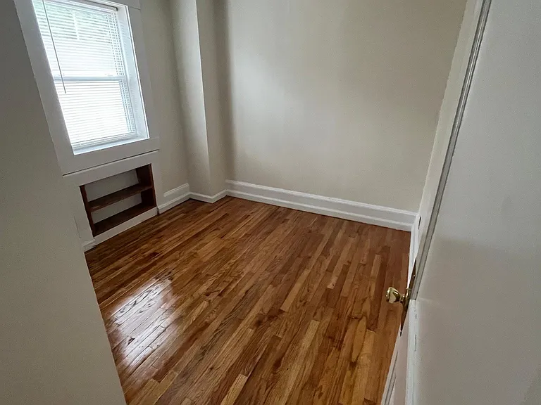 918 Ferndale Blvd #918 — Photo 6