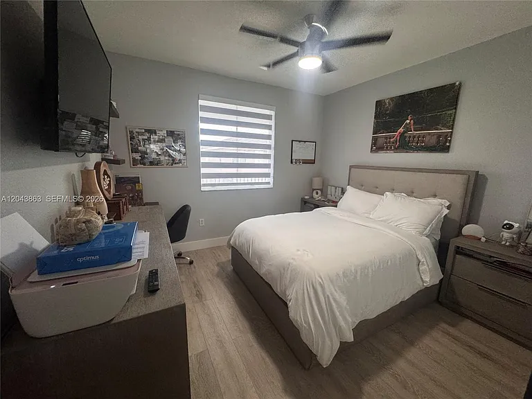 15376 SW 13th Ter — Photo 27
