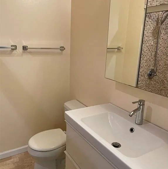 309 Elm St #1 — Photo 10