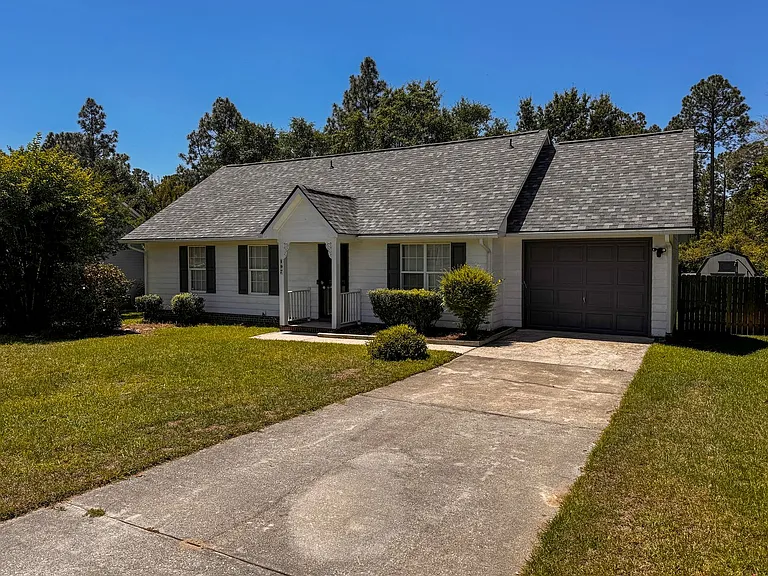 197 Brandywood Ct — Photo 2