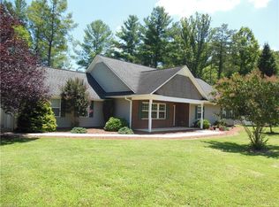 894 Carson Rd, Pilot Mtn, NC 27041