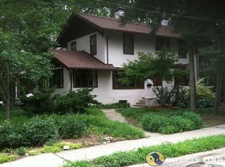 512 W Iowa St, Urbana, IL