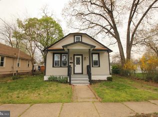 321 Palmer St, Riverside, NJ 08075