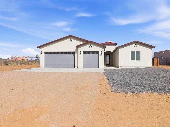 2nd image of 505 12th Ave SE