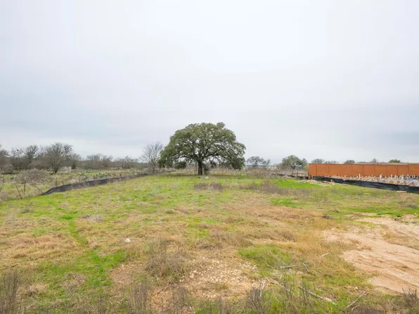 312 Monterey Oak Trl, Georgetown, TX 78628