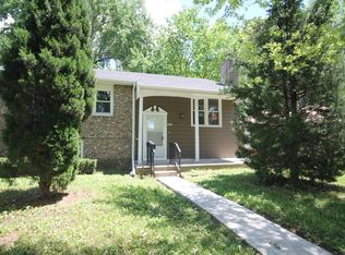 1819 Elizabeth Ave, North Chicago, IL 60064