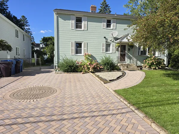 176 Thorniley St, New Britain, CT 06051