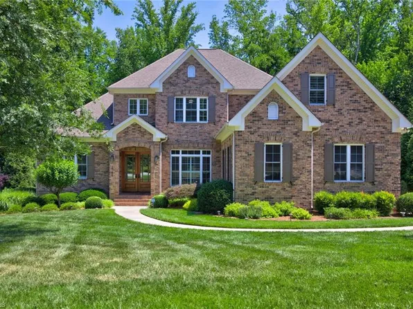 2785 Spicewood Trails Ln, Winston Salem, NC 27106