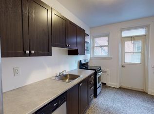 475 King Edward Ave #20, Ottawa, ON K1N7N1