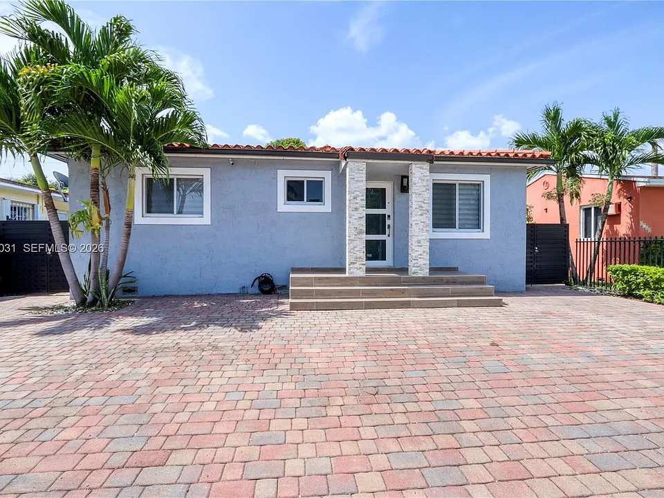 4730 NW 4th Ter