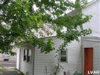 2nd image of 240-244 E Maple St