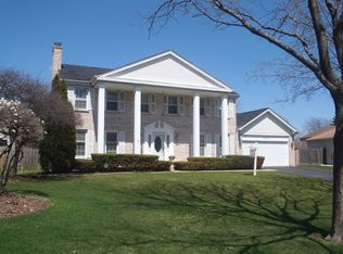 2603 Arrowwood Ln, Rolling Meadows, IL 60008