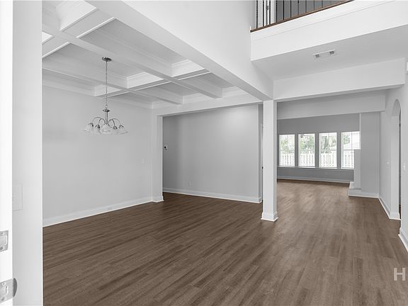 5th image of 29 Oakmont Drive