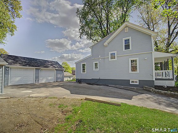 3rd image of 18 Westphal Street