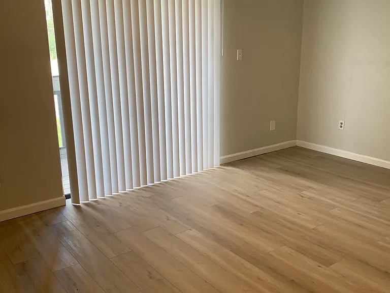 122 Springwood B Cir #B — Photo 8