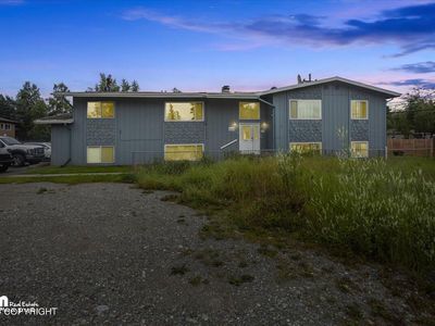 1103 Karluk St, Anchorage, AK, 99501