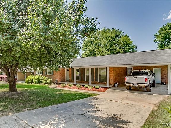 2nd image of 3712 Diamond Ln