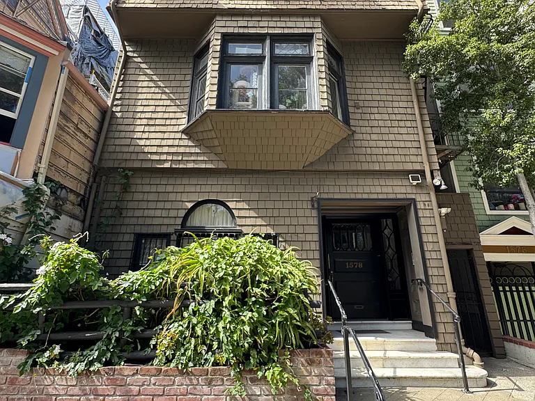 1578 Fell St — Photo 1