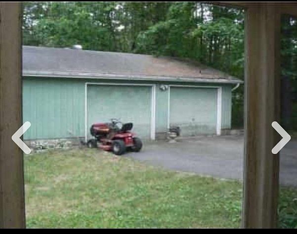 2nd image of 153 White Rd