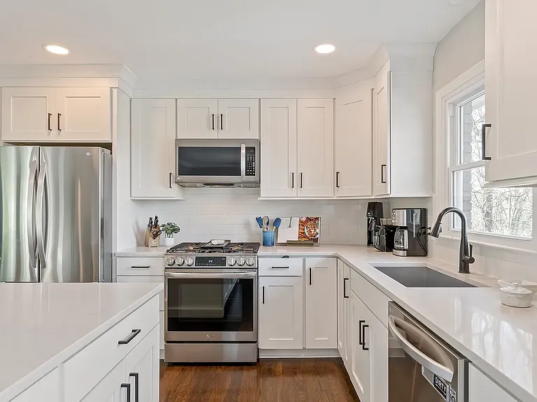 5102 Beauregard Ln — Photo 40