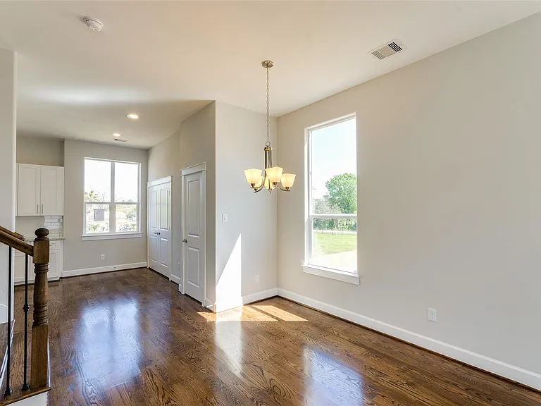 1809 Napa Creek Ln — Photo 9