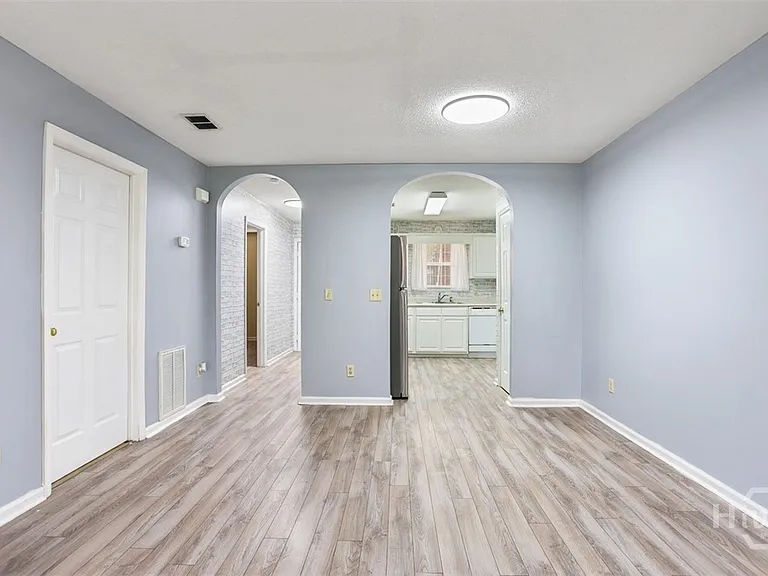 211 Edgewater Rd #36 — Photo 5